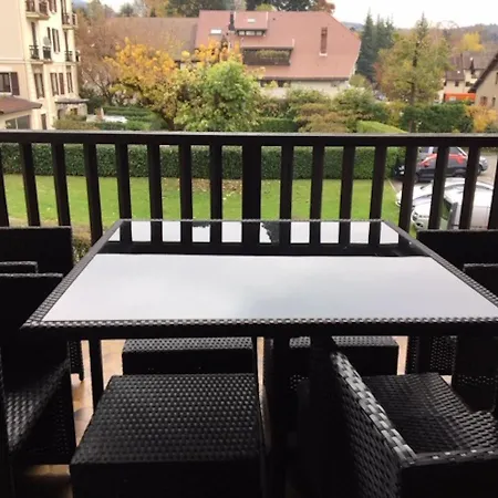 Angel Services - Le Parc Des Charmilles * Menthon-Saint-Bernard